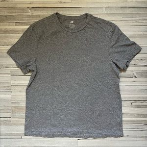 H&M Men’s Gray Basic Tee Shirt Large